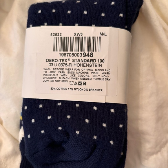 Hanna Andersson Christmas socks - Picture 2 of 2